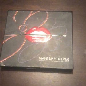 Makeup Forever Artist 3 eyeshadow palette